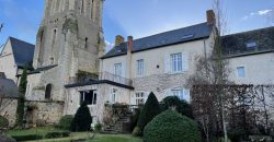 PRIORY HOUSE XVIIth and XVIIIth – 35 min ANGERS – 220m² –  OUTBUILDING – VERY NICE LANDSCAPED GARDEN – RIVER VIEW