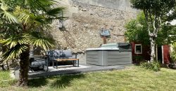 WEST OF TOURS 18th century HOUSE CELLAR GARAGE JACUZZI