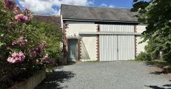 NORTH of TOURS CHARMING RESIDENCE   Apart T2 ind BARN GARDEN 1.100 m² GARAGE